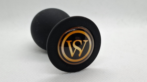 Czarny korek analny Sassy World Noir z złotym logo w limitowanej edycji